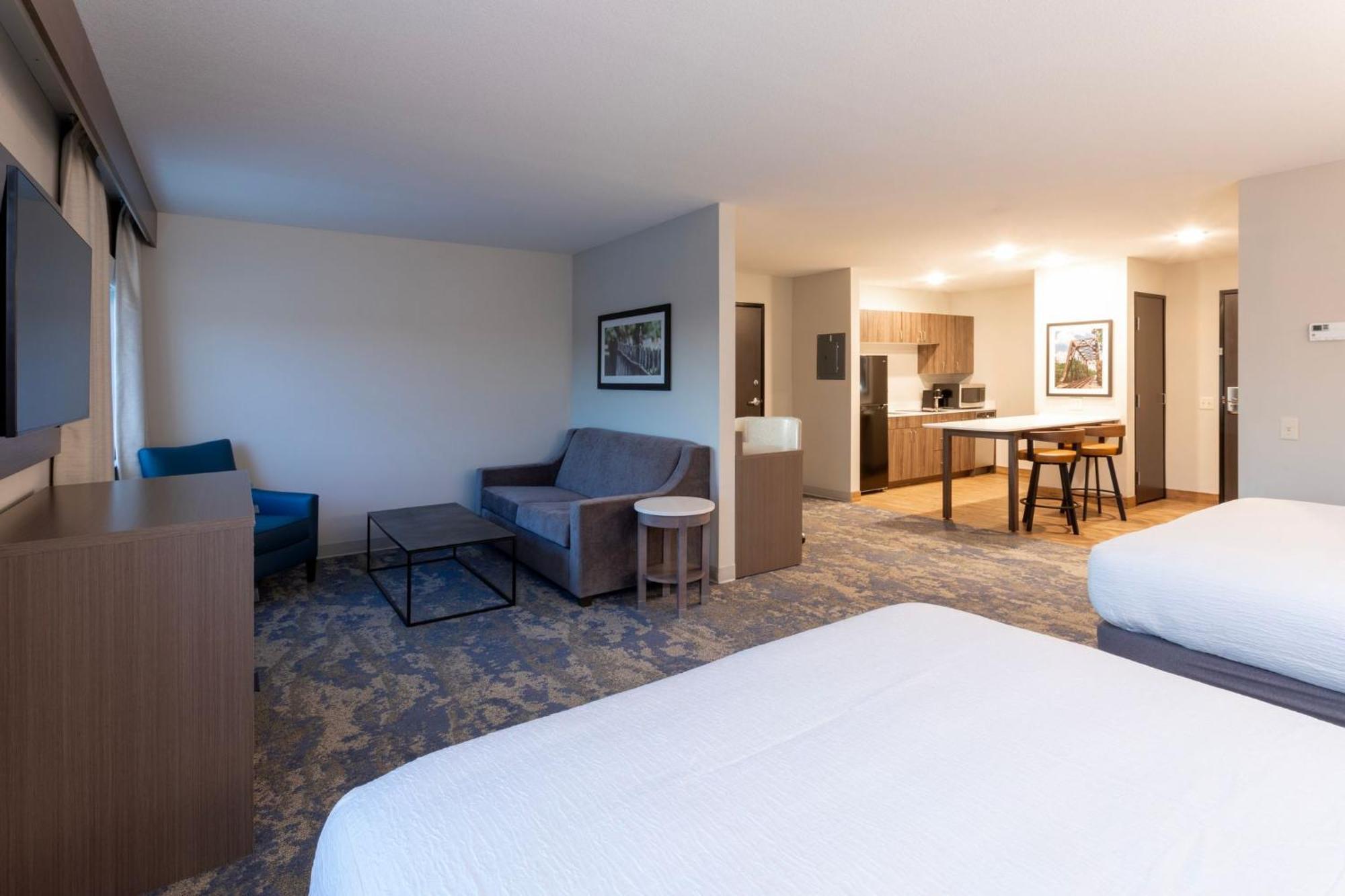 Grandstay Hotel & Suites Algona Екстериор снимка
