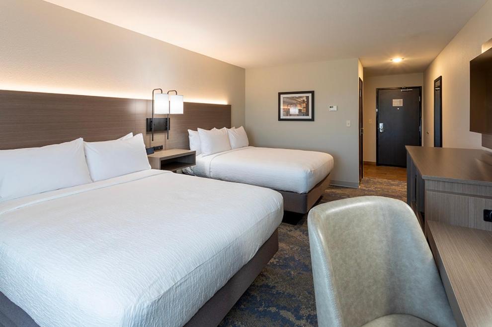 Grandstay Hotel & Suites Algona Екстериор снимка